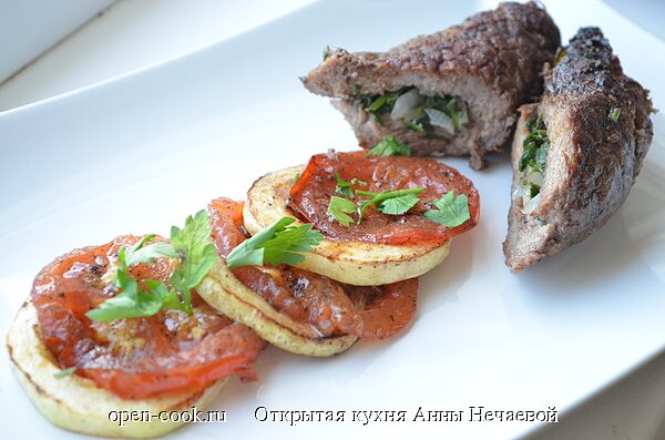 Телячьи рулетики с петрушкой