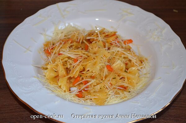 Фарфалле с кабачком