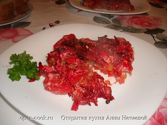 Минтай, запеченный с овощами