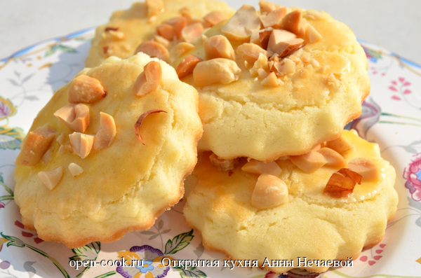 Пошаговый рецепт приготовления: Песочное печенье с королевской глазурью