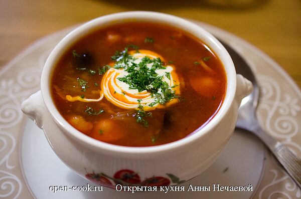 Солянка мясная