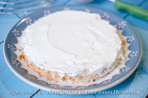 Как приготовить вкусный творожный крем на масле для торта и пирожных: пошаговый рецепт