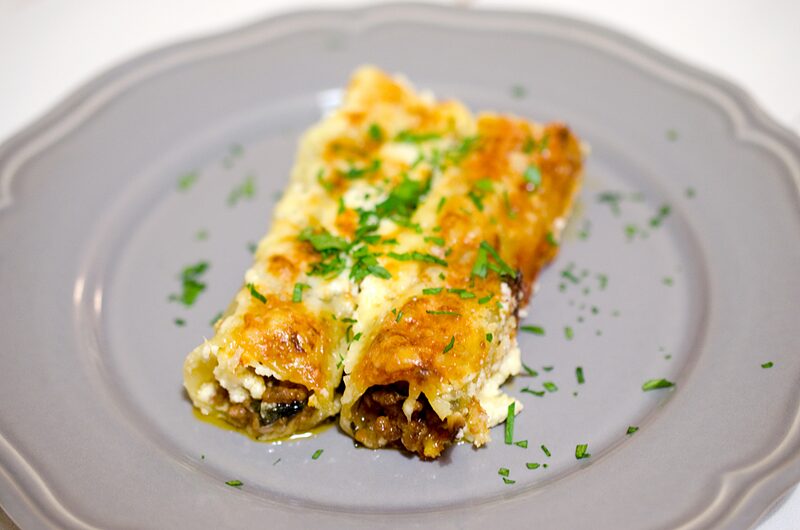Каннелони (Cannelloni) с говяжьим фаршем