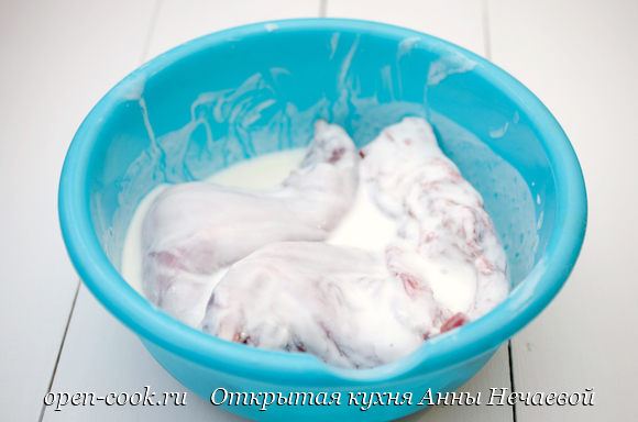 Кролик, запеченный в йогурте