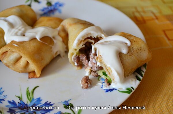 Блины с мясной начинкой