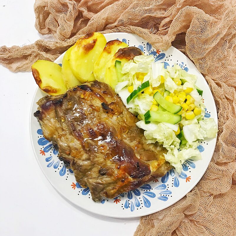 Свиные ребрышки в мандариновом маринаде